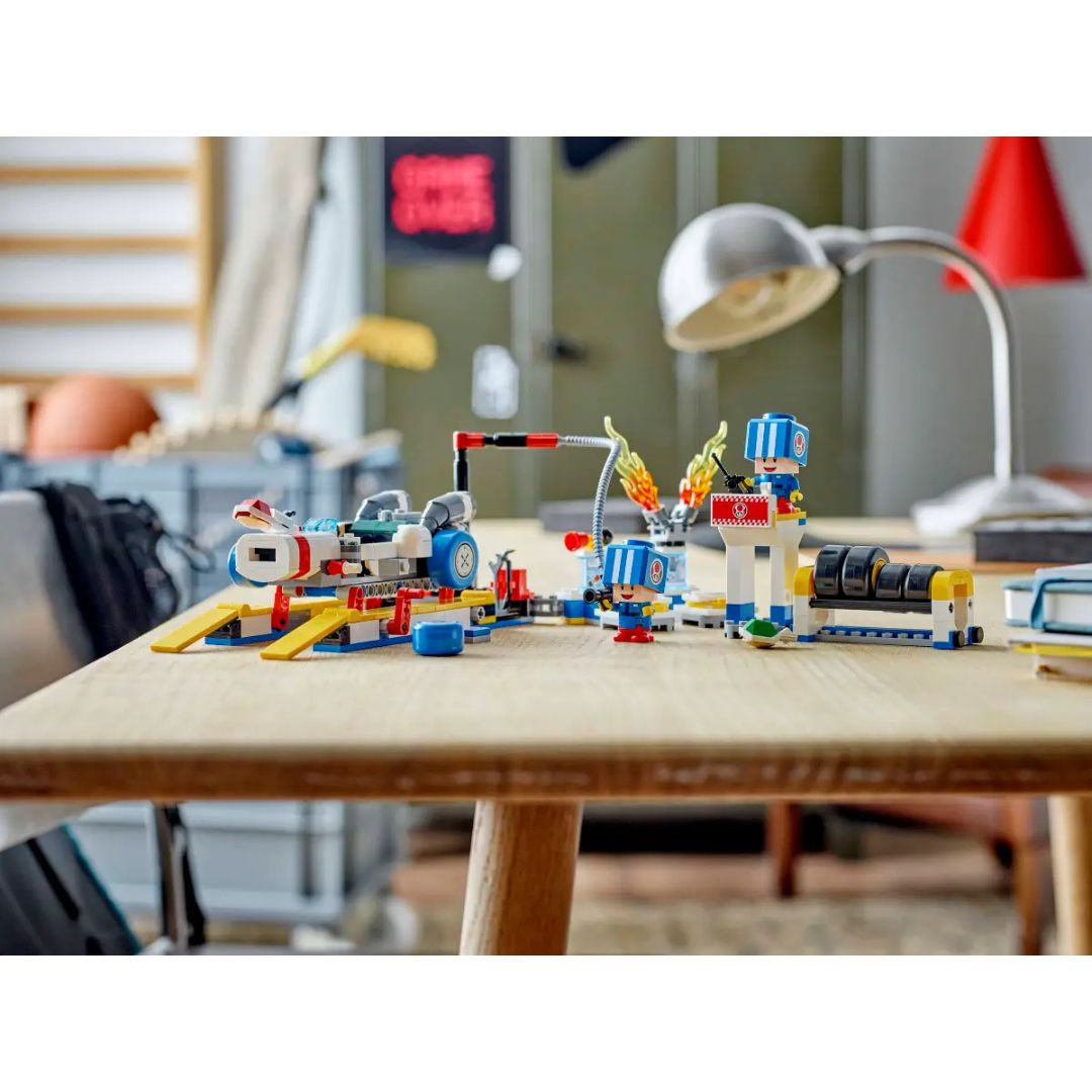 72035 LEGO Super Mario - Mario Kart: Officina di Toad