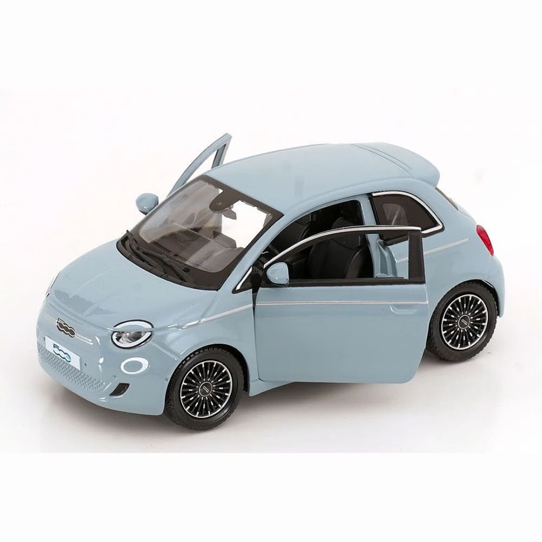 18-21110 Bburago - Fiat 500e (2023), celeste - Scala 1:24