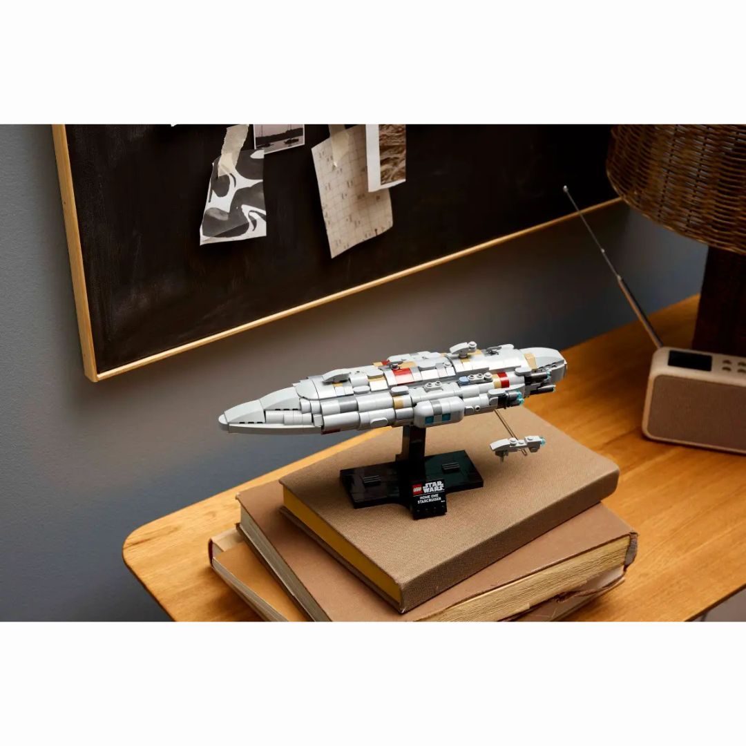 75405 LEGO Star Wars - Starcruiser Home One