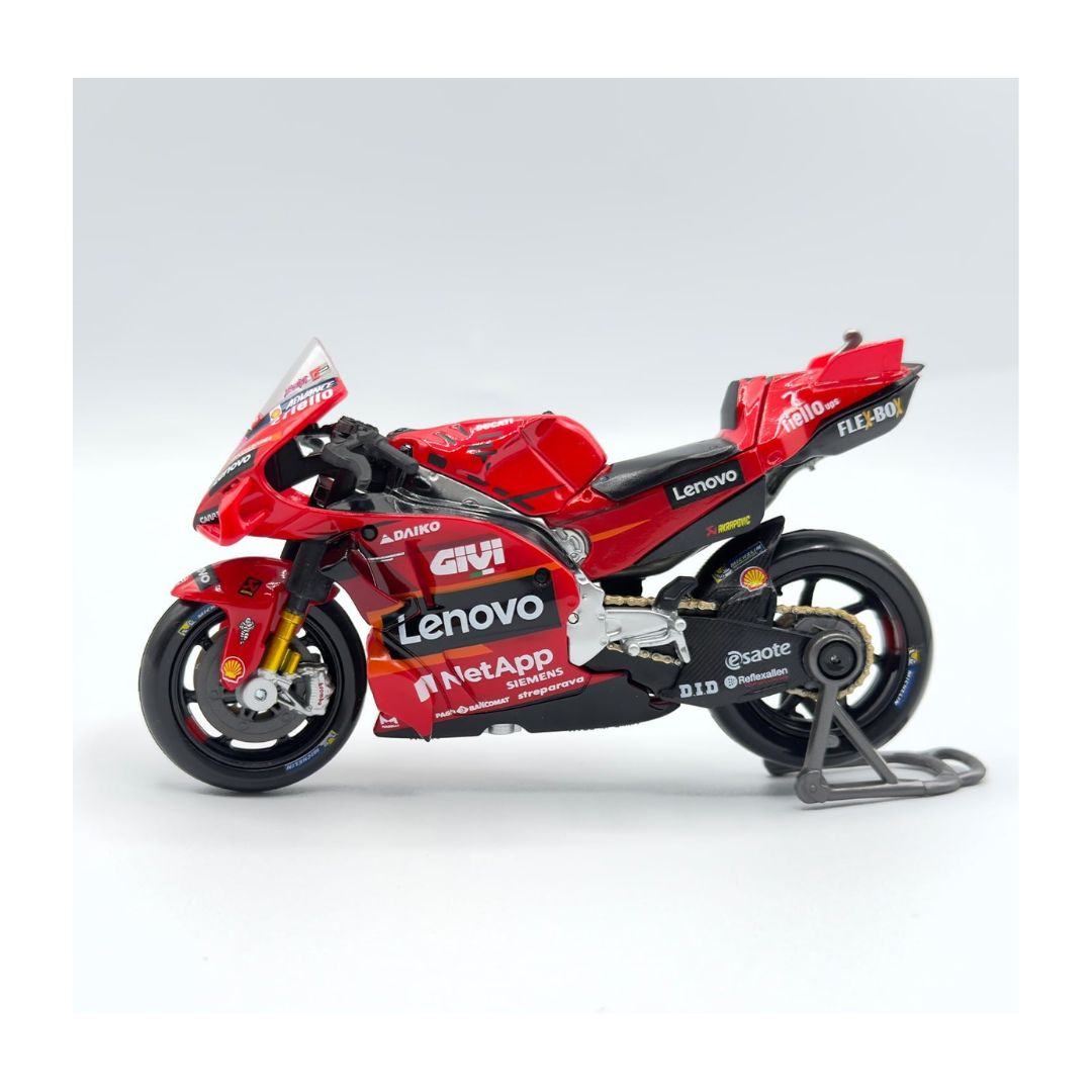 36396 Bburago Maisto - Ducati Lenovo Team 2023 #23 (Bastianini) -1:18