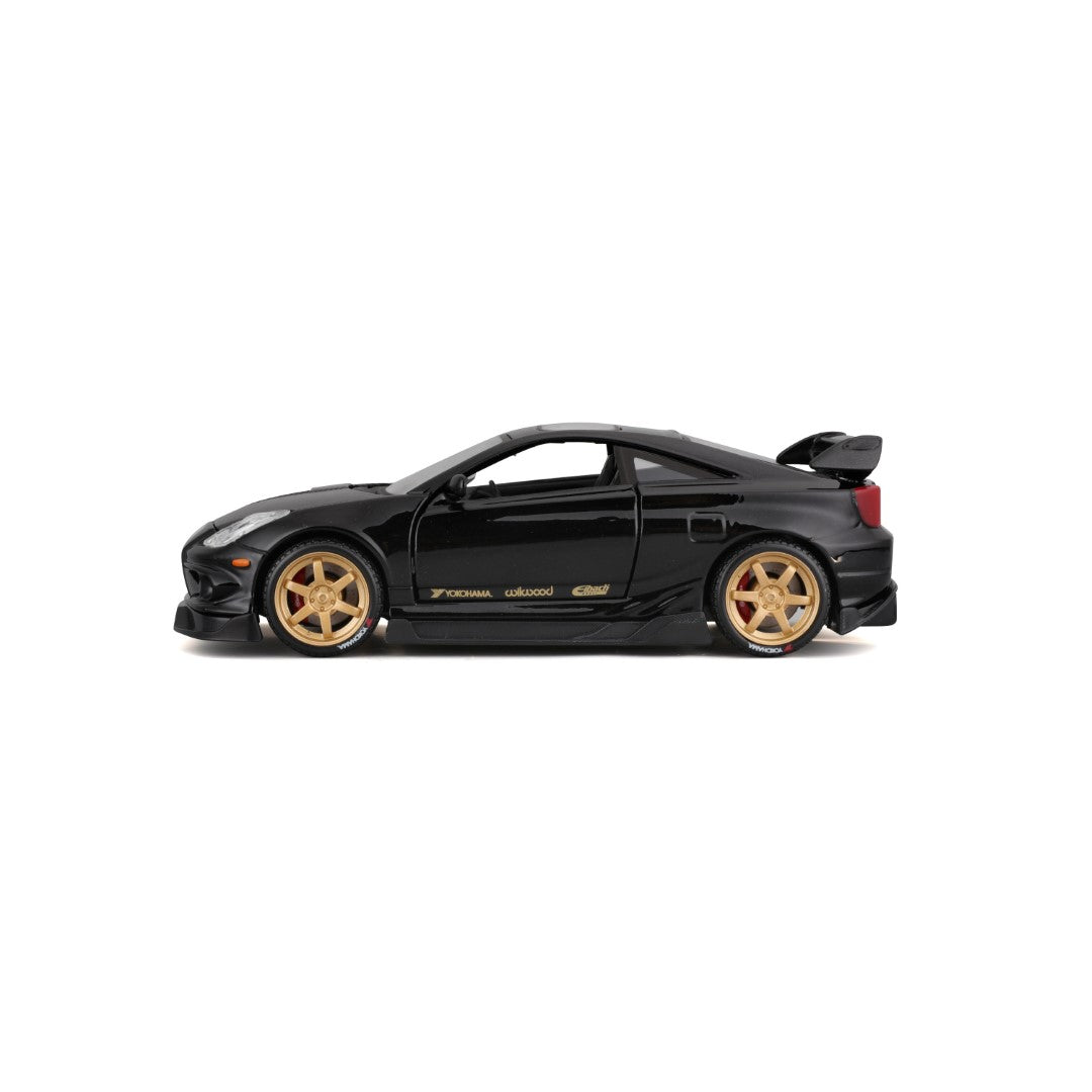 32544 Bburago Maisto Design - Toyota Celica GT-S (2004) - 1:24