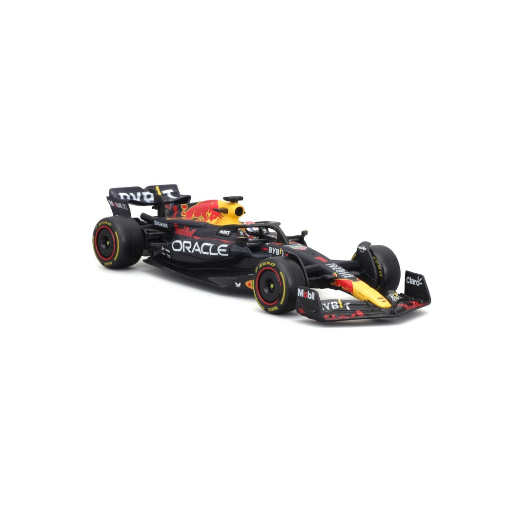18-38083 Bburago Race F1  Red Bull Racing RB19 #1 Verstappen, con casco - 1:43