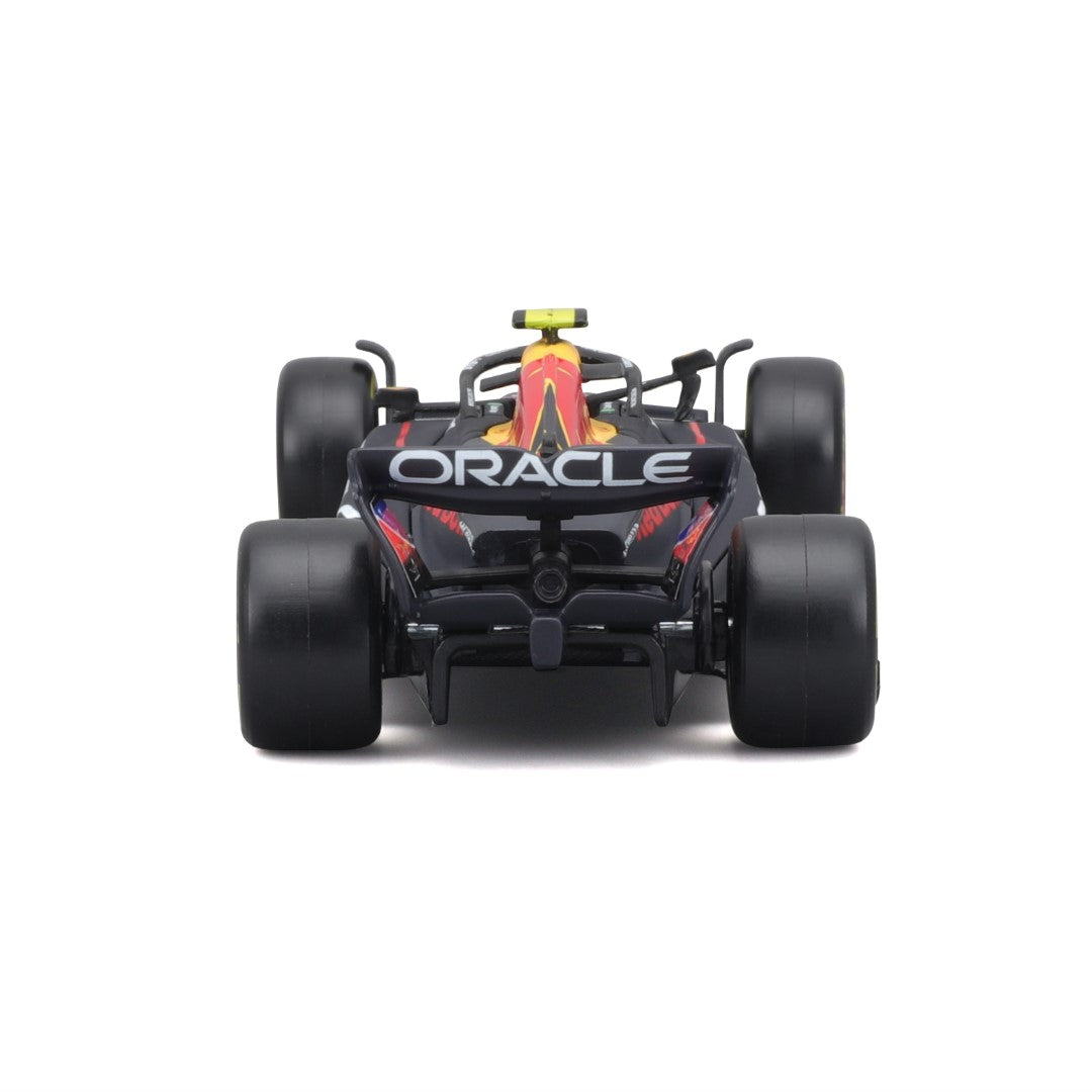18-38083 Bburago Race F1  Red Bull Racing RB19 #11 Perez, con casco - 1:43