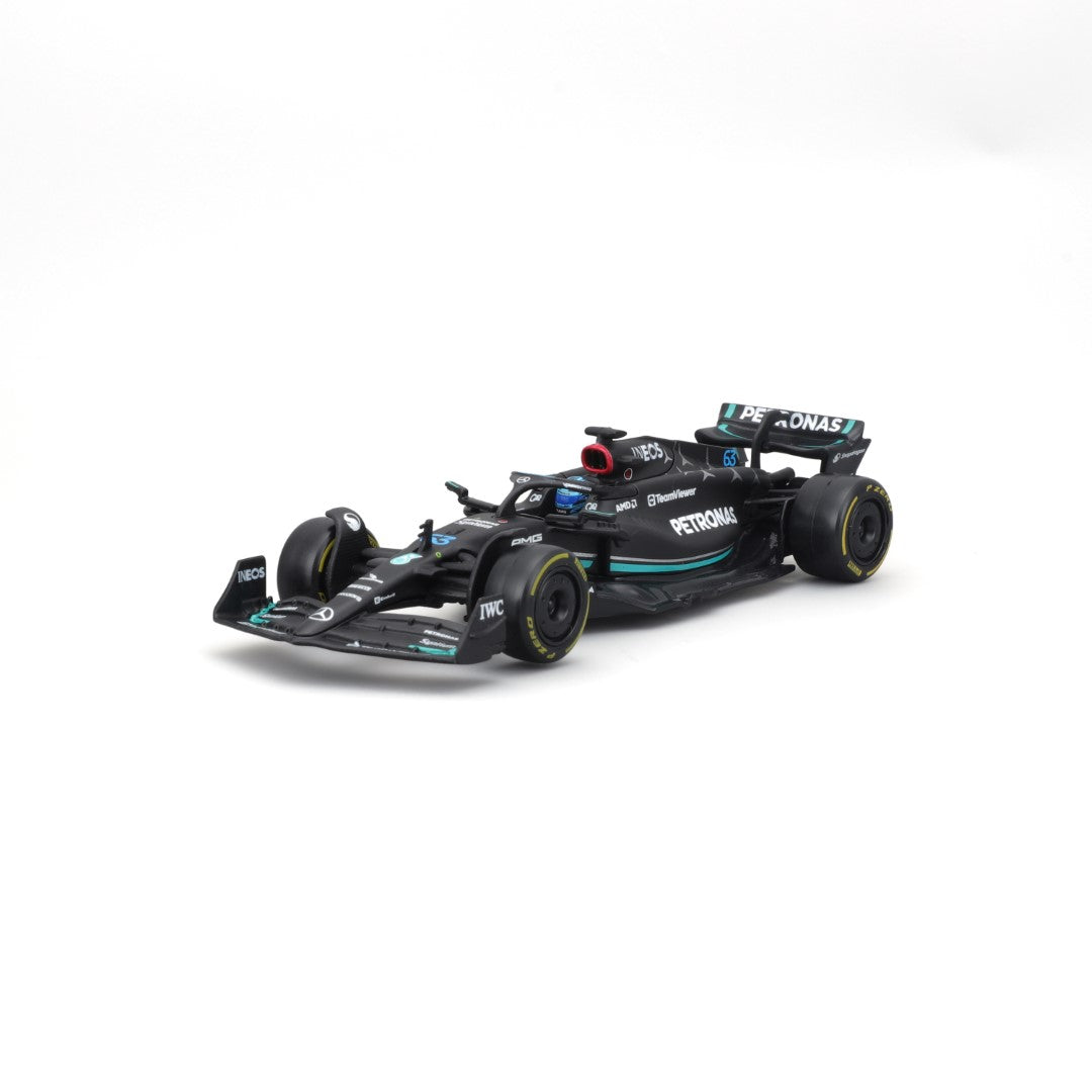 18-38081 Bburago Race -Mercedes AMG F1 W14 E Performance #63 Russell, con casco