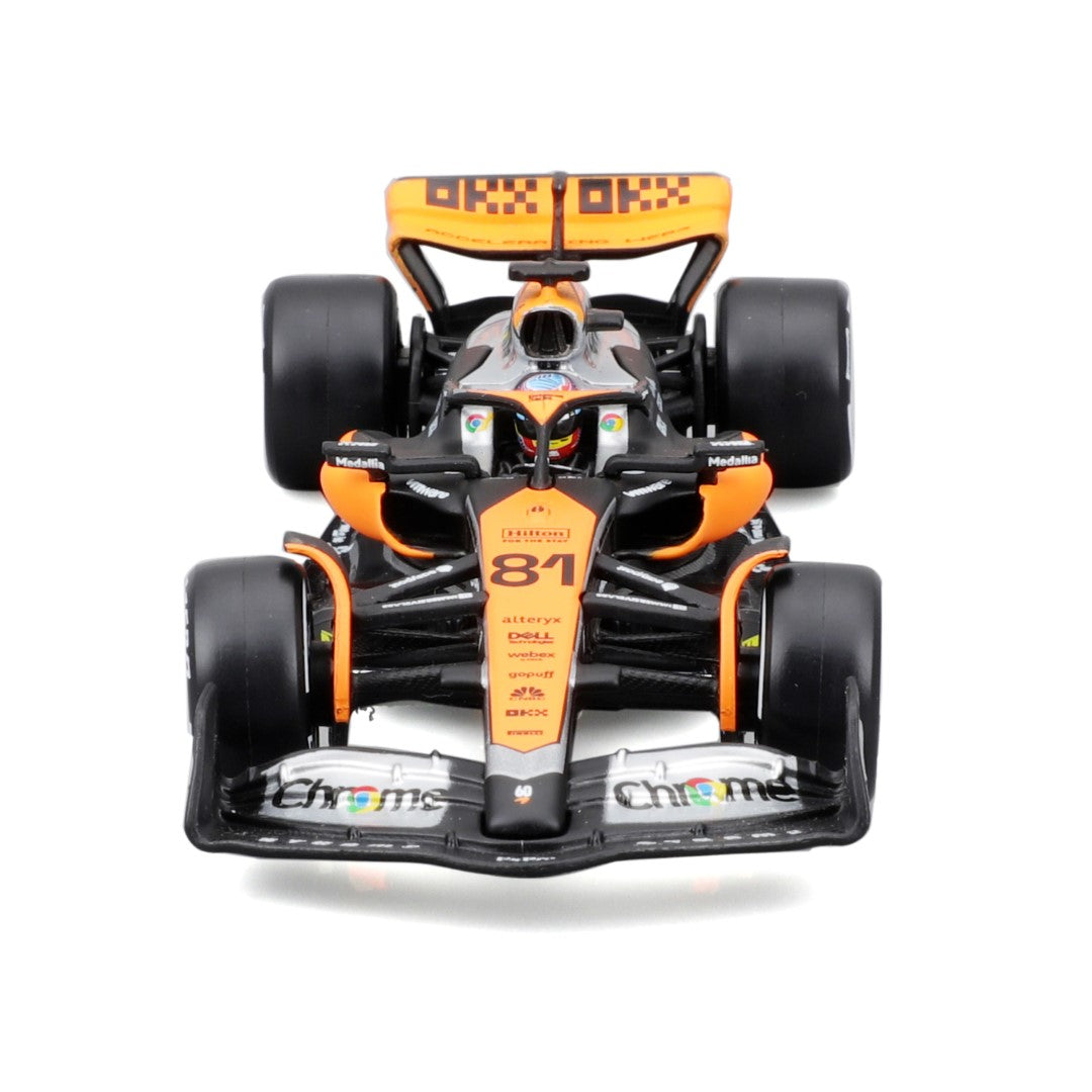 18-38088 Bburago Race - McLaren F1 Team MCL60 #81 Piastri, con casco -Scala 1:43