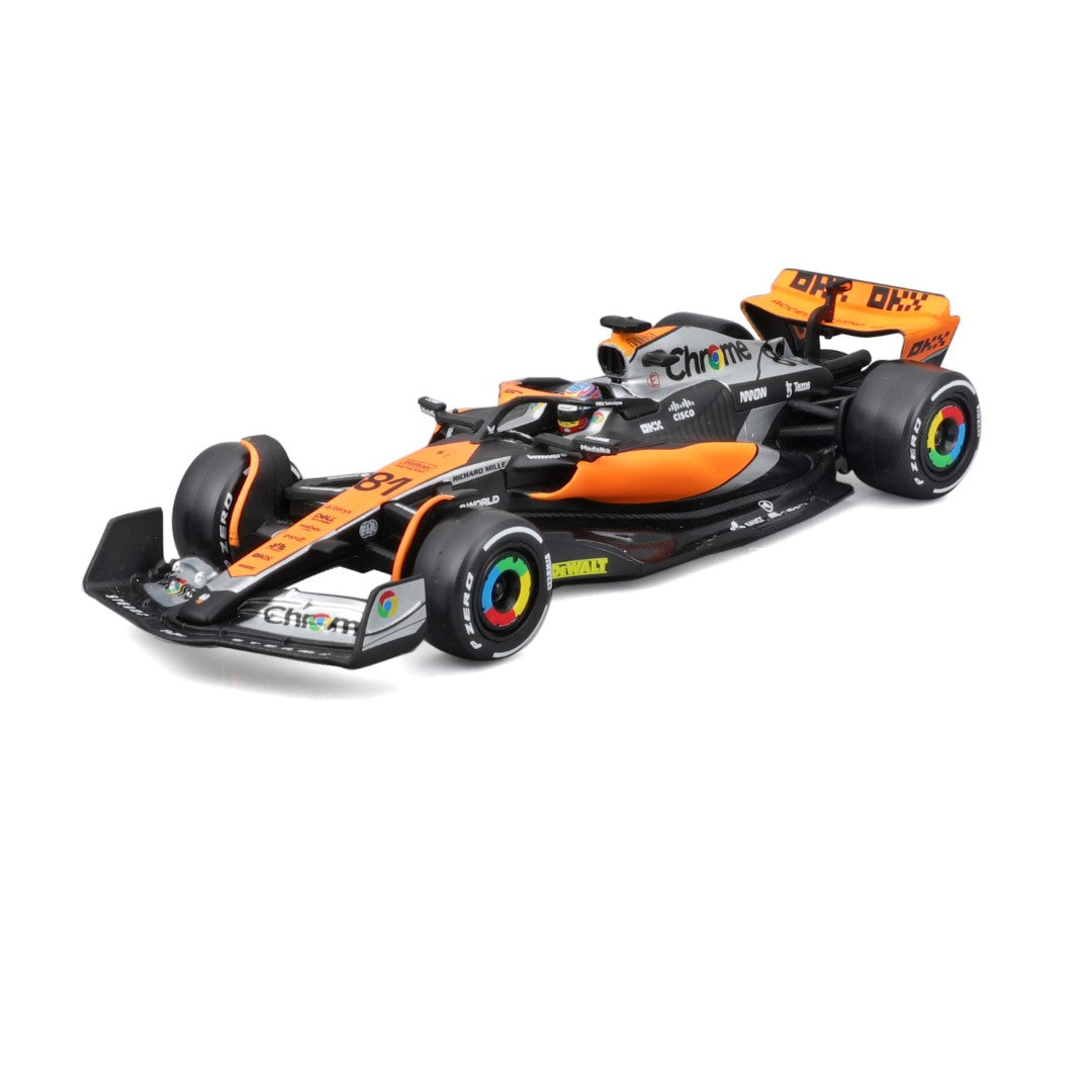 18-38088 Bburago Race - McLaren F1 Team MCL60 #81 Piastri, con casco -Scala 1:43