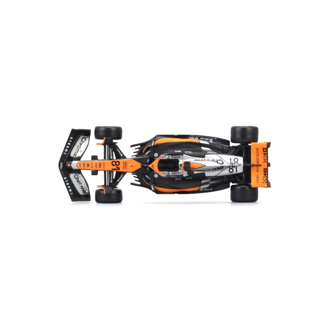 18-38088 Bburago Race - McLaren F1 Team MCL60 #81 Piastri, con casco -Scala 1:43