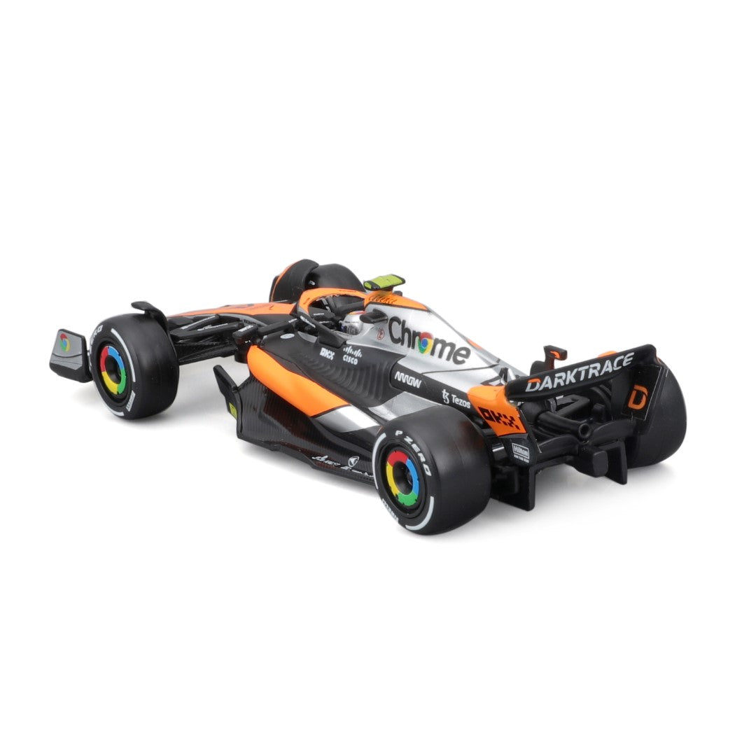 18-38088 Bburago Race - McLaren F1 Team MCL60 #4 Norris, con casco - Scala 1:43