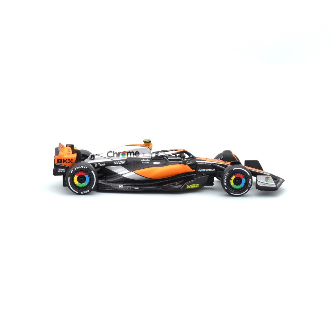 18-38088 Bburago Race - McLaren F1 Team MCL60 #4 Norris, con casco - Scala 1:43