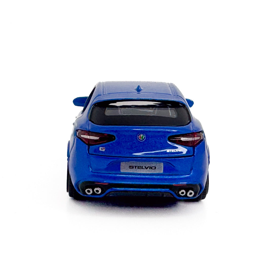 18-30389 Bburago Street Fire - Alfa Romeo Stelvio, blu - Scala 1:43