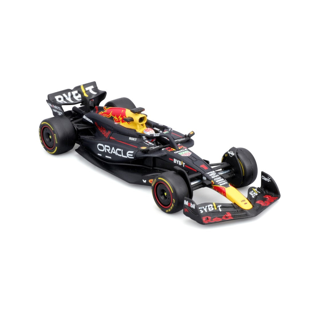 18-38098V Bburago -F1 Red Bull RB20 #1 Verstappen, con casco - 1:43