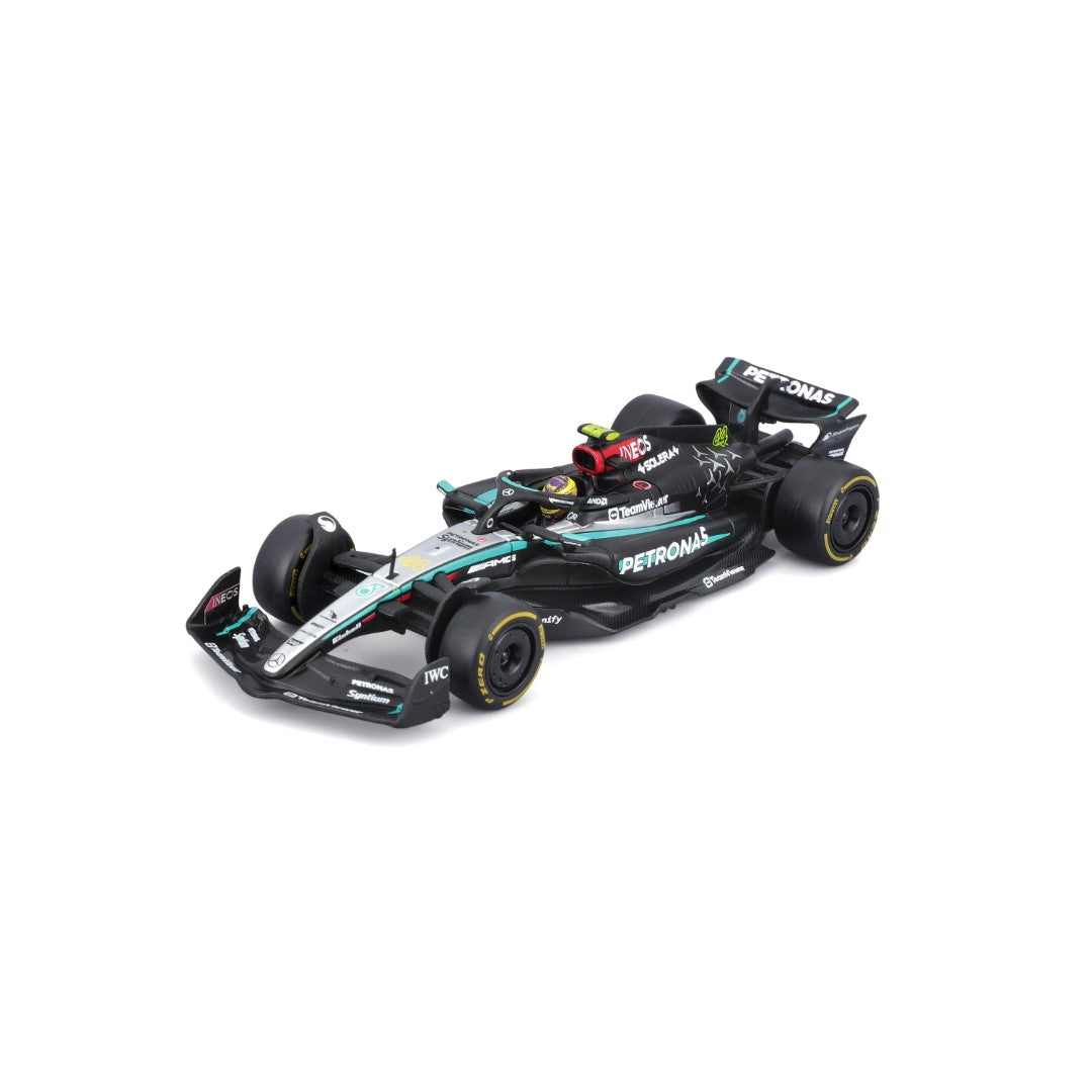 18-38209H Bburago -F1 Mercedes-AMG W15 E Performance #44 con casco Hamilton 1:43