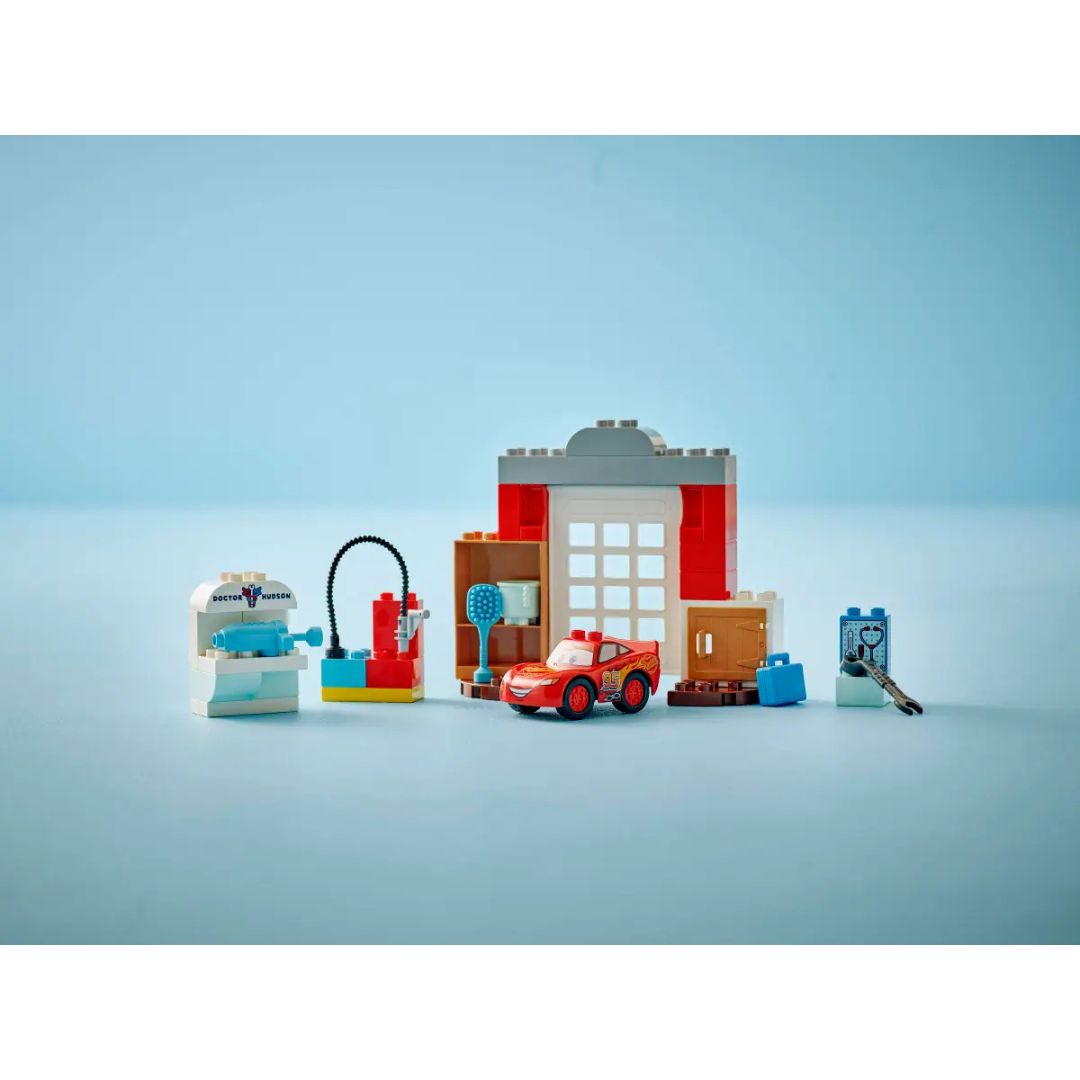10456 LEGO Duplo - La visita di McQueen all officina di Doc