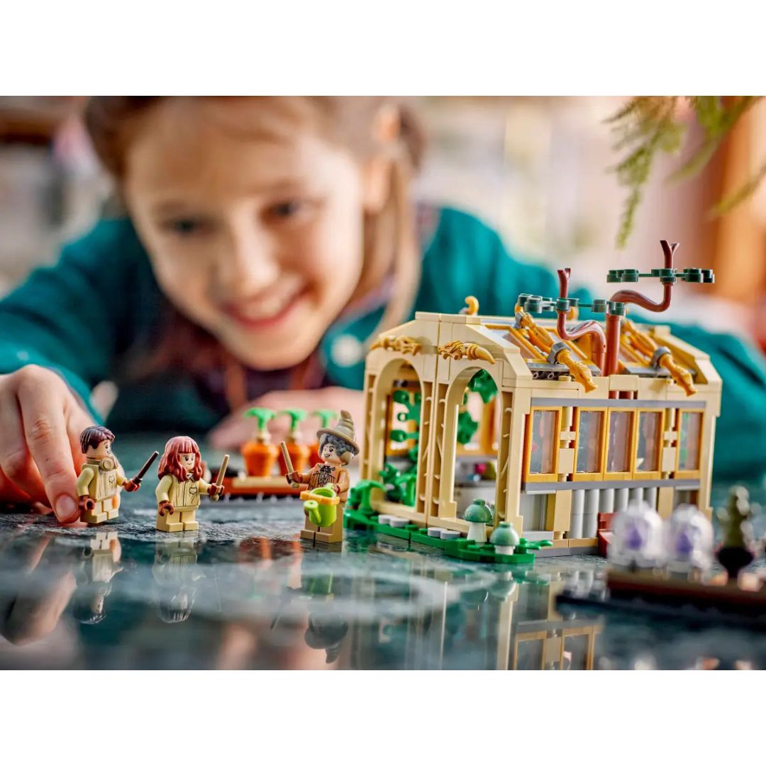 76445 LEGO Harry Potter - Castello di Hogwarts: lezione di erbologia