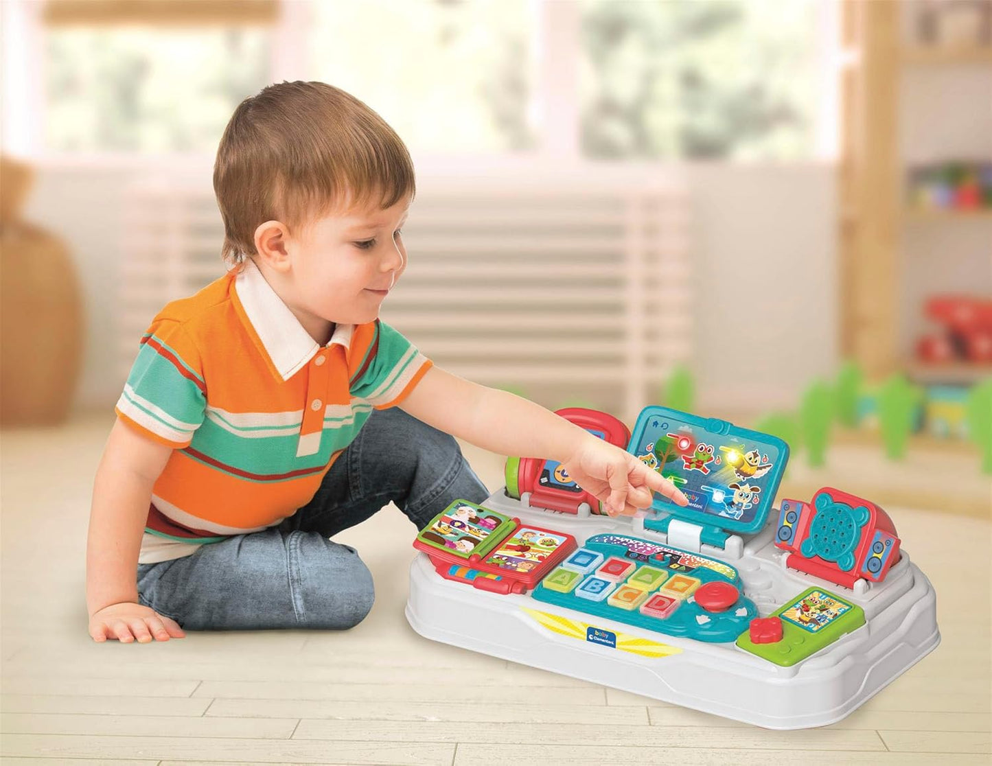 17547.5 Clementoni Tavolo Attività Baby Gamer  Postazione Gaming Interattiva
