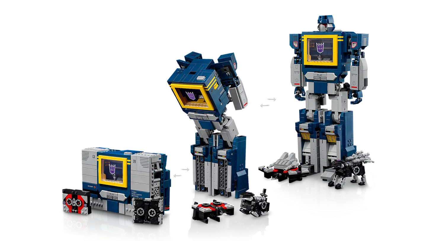 10358 Lego Icons Transformers Soundwave
