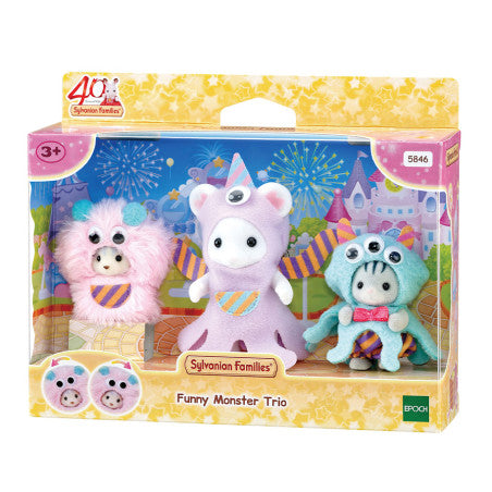 05846 Sylvanian Families Il Trio dei Mostri Buffi Set Halloween con 3 Person