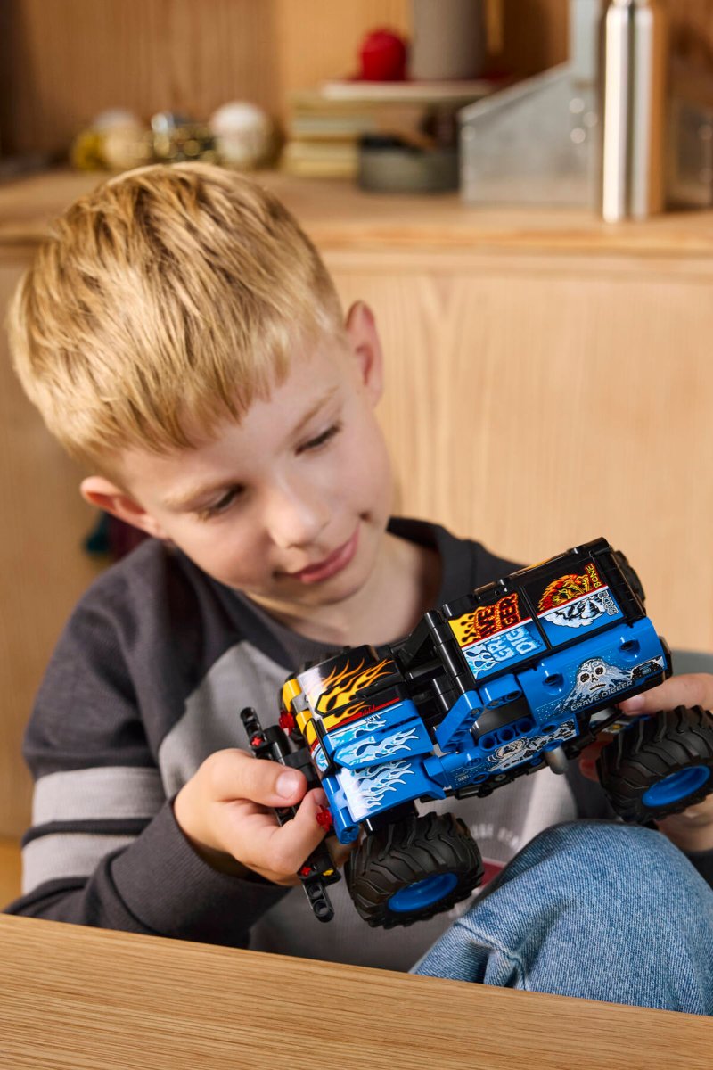 42219 LEGO Technic Monster Jam Grave Digger Fuoco e Ghiaccio