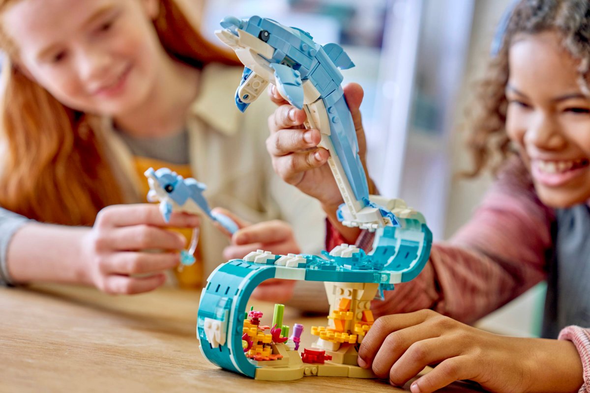 31385 LEGO Creator Animali marini: meravigliosi delfini