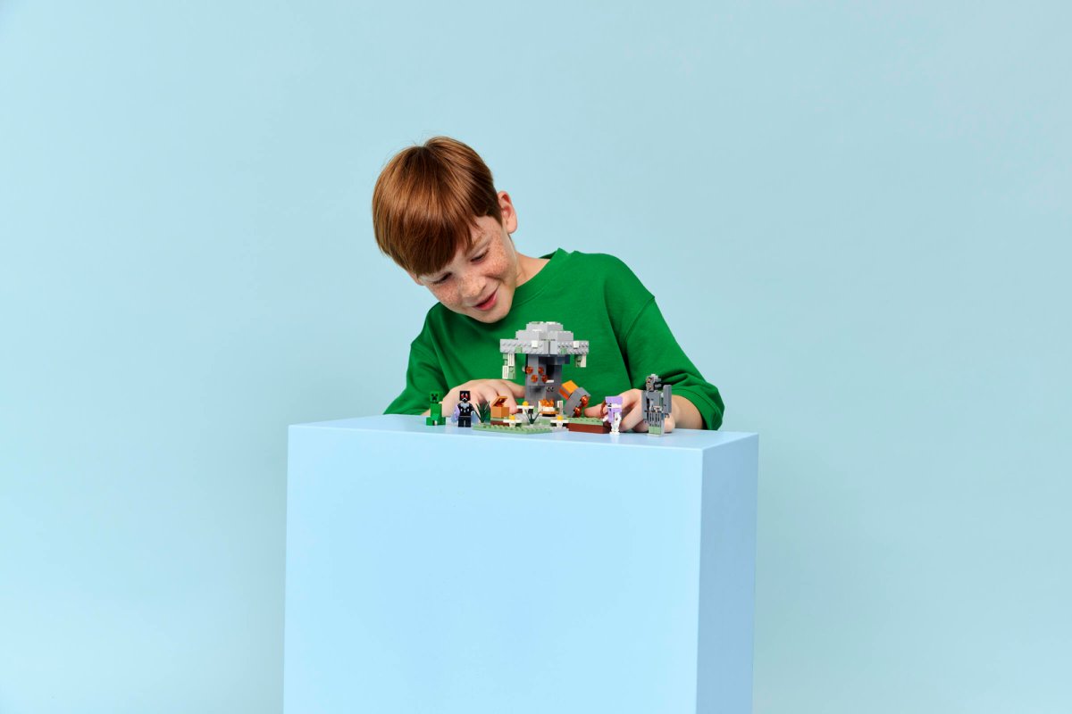 21586 LEGO Minecraft Giardino pallido