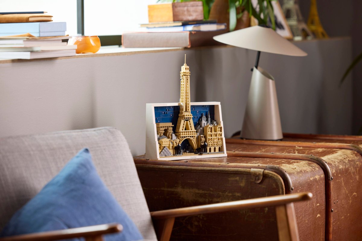 21064 LEGO Architecture Parigi  La città dell amore