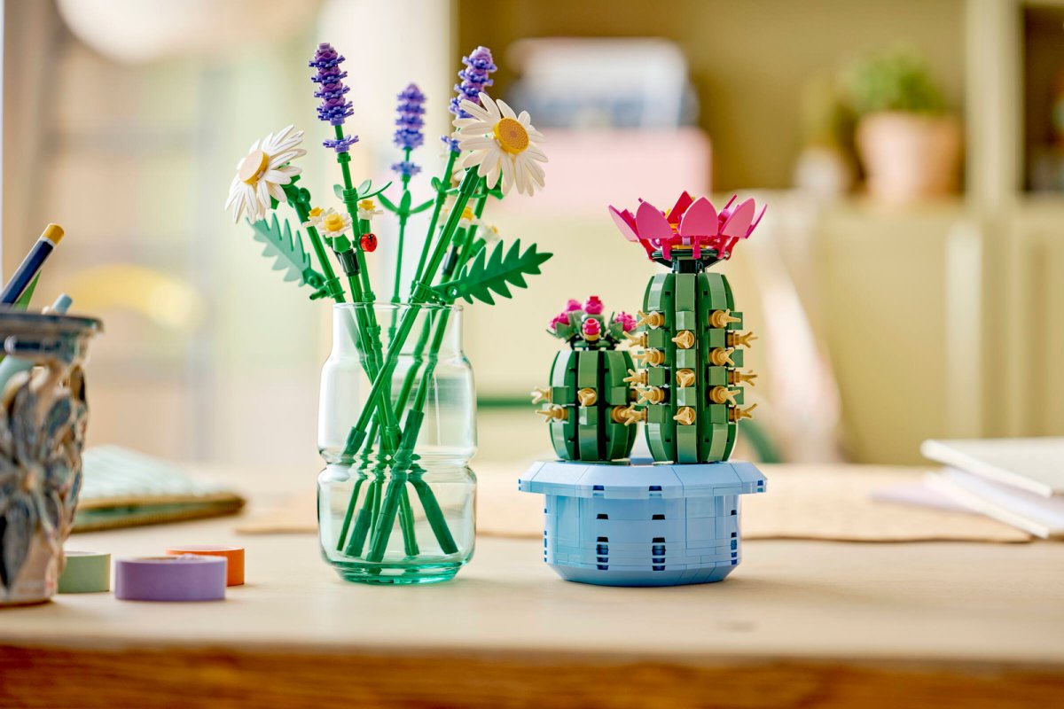 11509 LEGO Botanicals Cactus in fiore