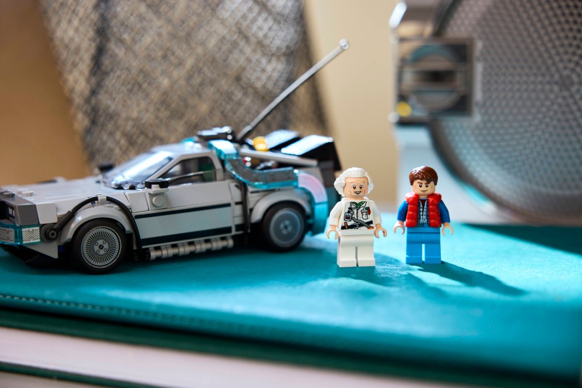 77256 LEGO Speed Champions Macchina del tempo di Ritorno al futuro