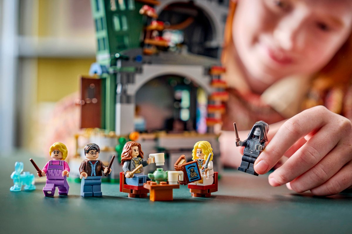 76467 LEGO Harry Potter TM La casa di Luna Lovegood