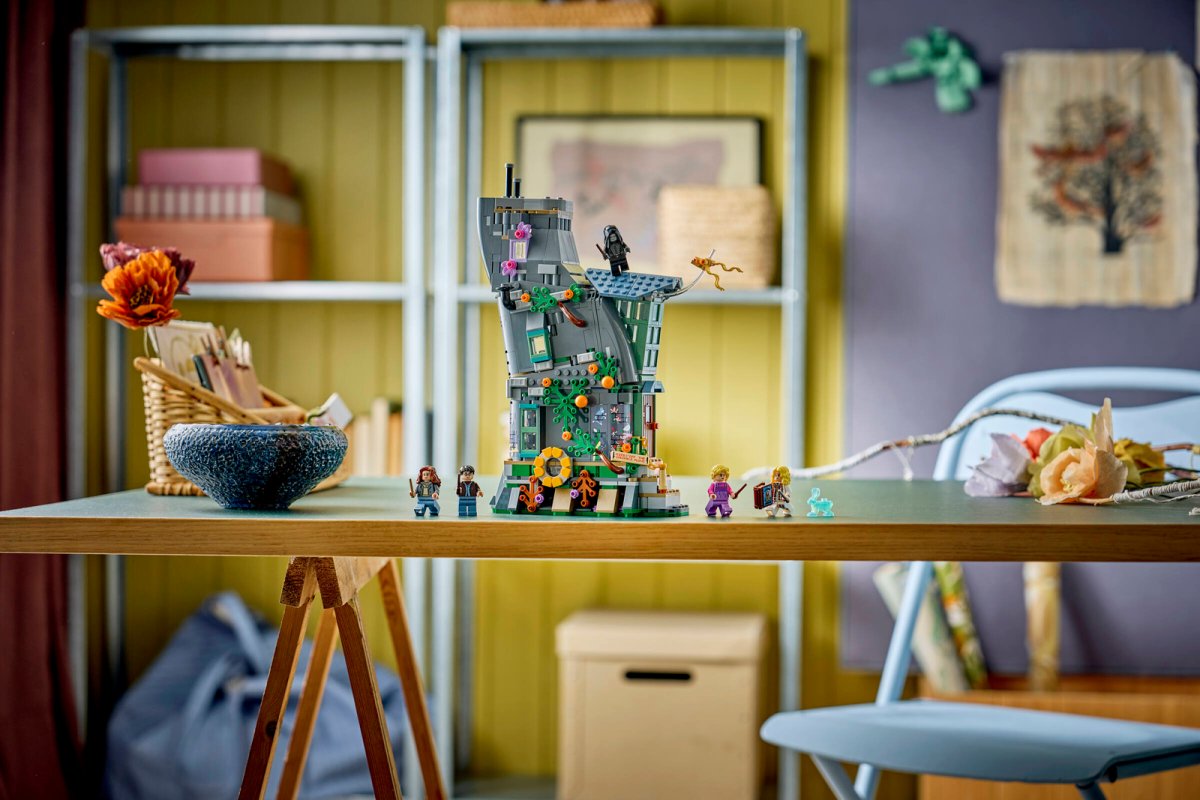 76467 LEGO Harry Potter TM La casa di Luna Lovegood