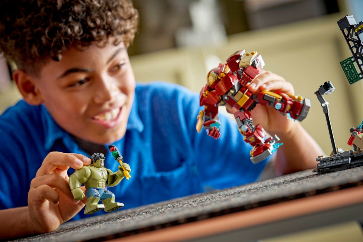 76343 LEGO Super Heroes Marvel Battaglia epica: Hulkbuster vs. The Hulk