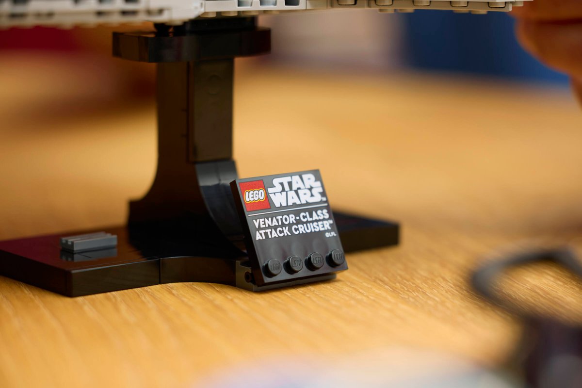 75441 LEGO Star Wars TM Attack Cruiser classe Venator