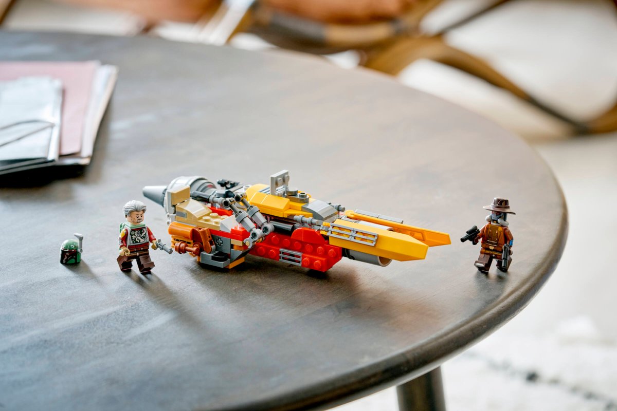 75437 LEGO Star Wars TM Speeder di Cobb Vanth