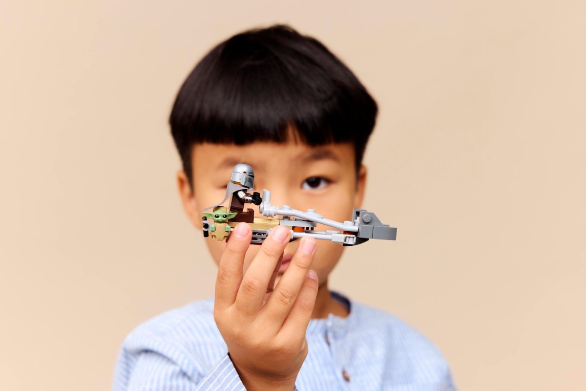 75436 LEGO Star Wars TM Speeder Bike del Mandaloriano e di Grogu