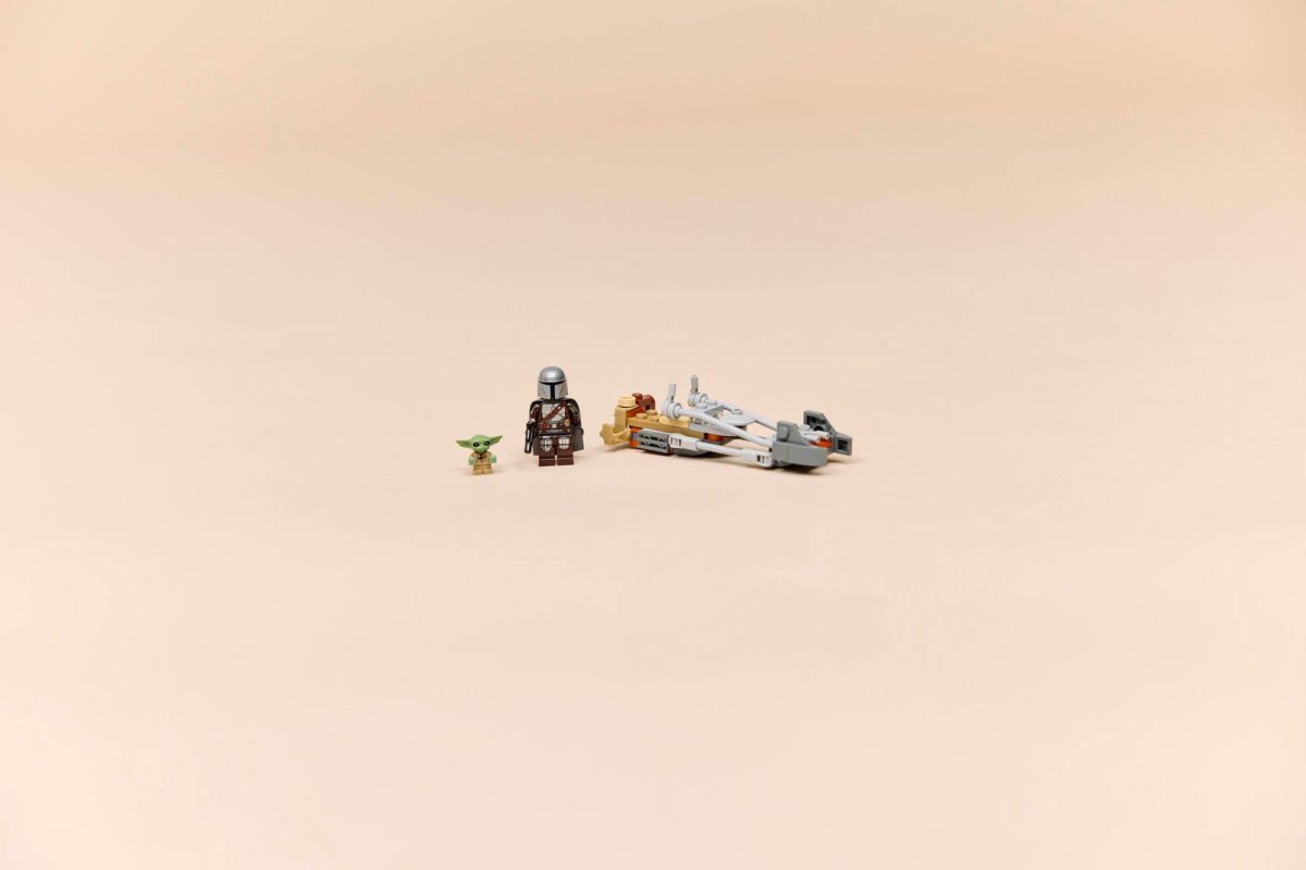 75436 LEGO Star Wars TM Speeder Bike del Mandaloriano e di Grogu