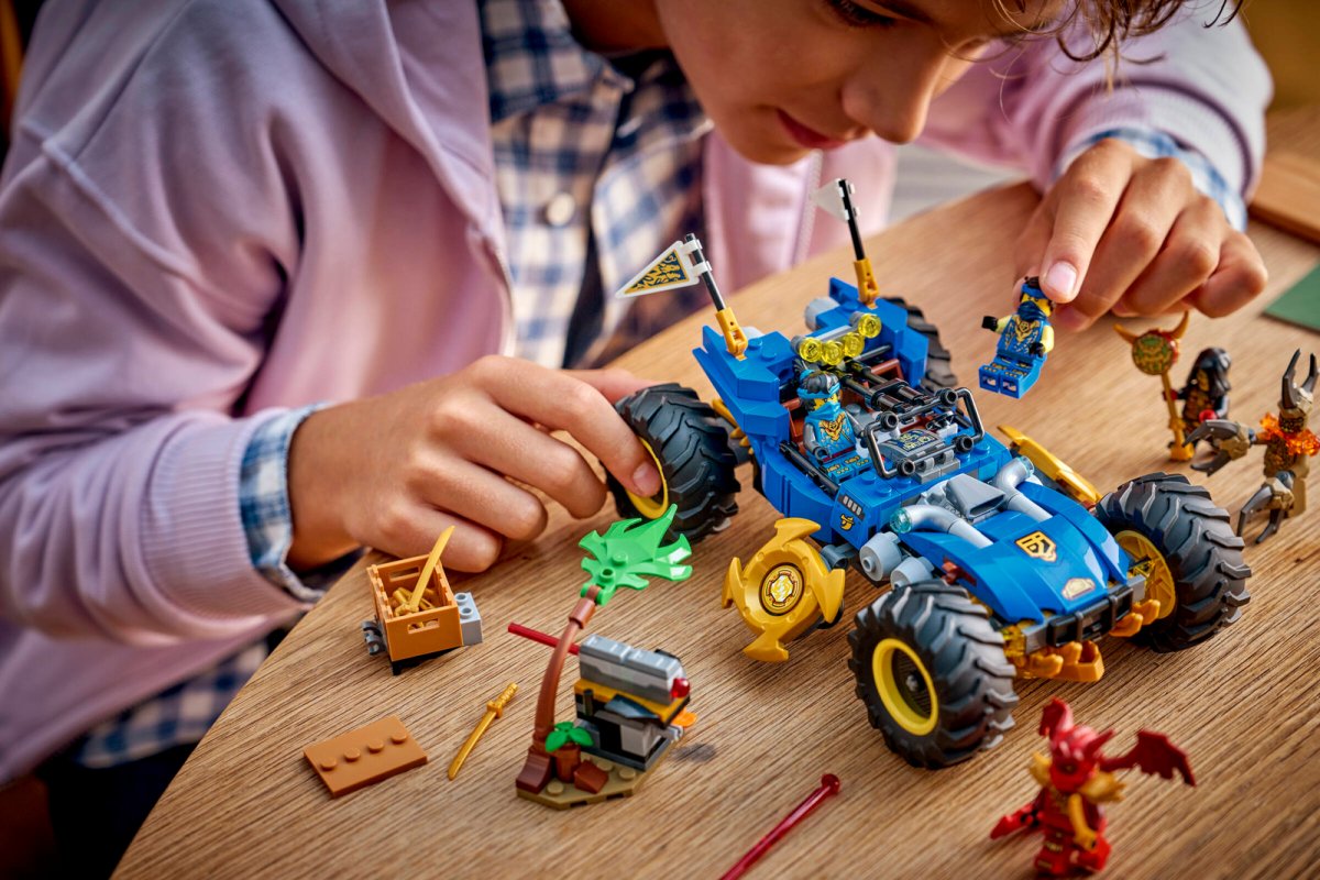 71856 LEGO Ninjago Auto mutaforma di Jay