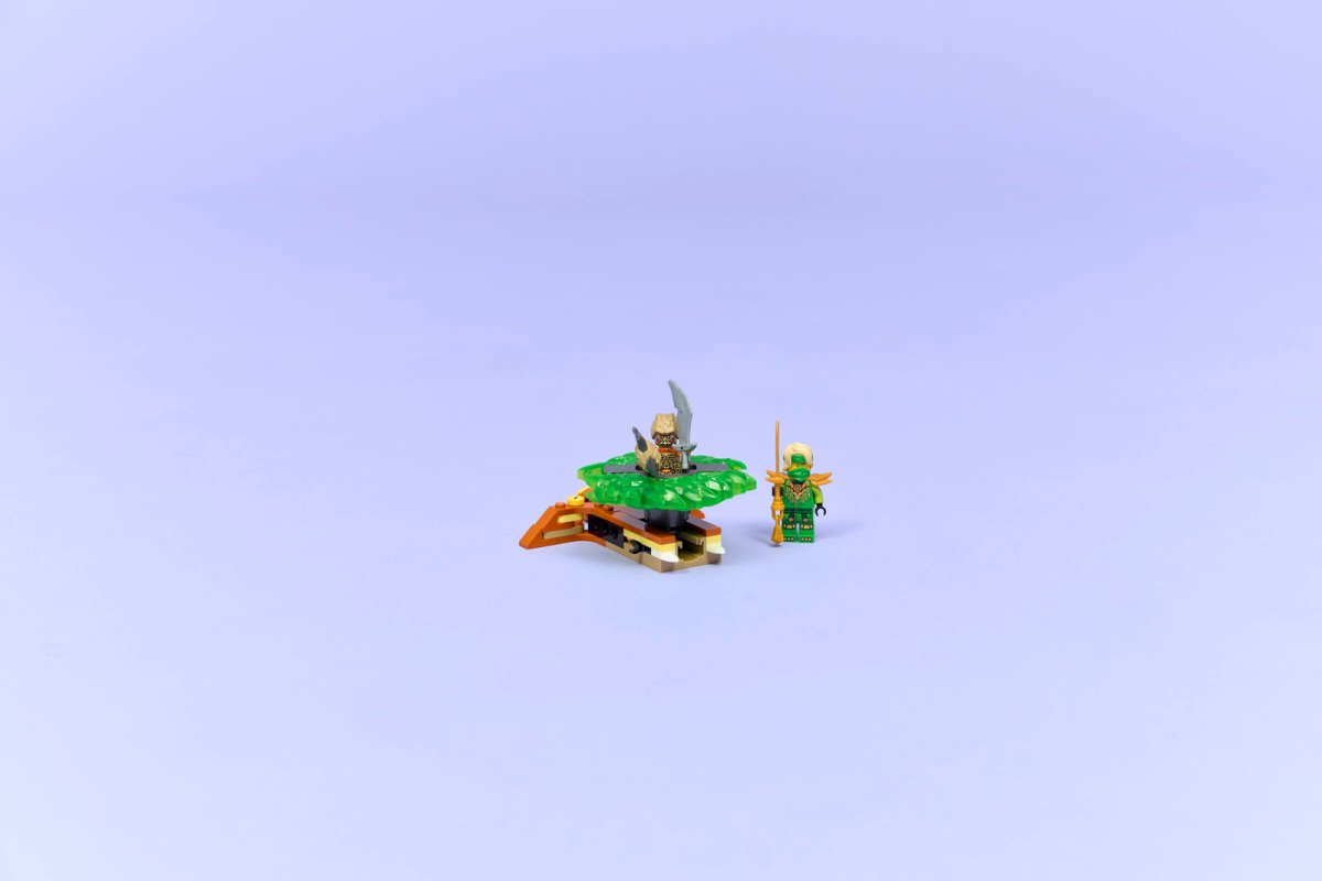 71850 LEGO Ninjago Lloyd contro Spinner Mostro della Terra