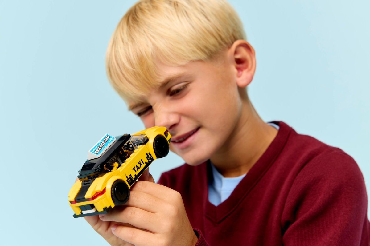 60487 LEGO City Great Vehicles Taxi giallo