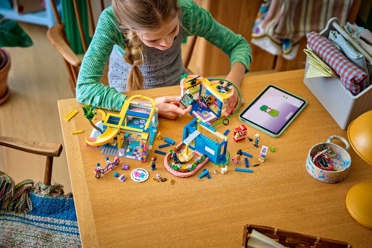 42689 LEGO Friends Casa dell amicizia di Heartlake City