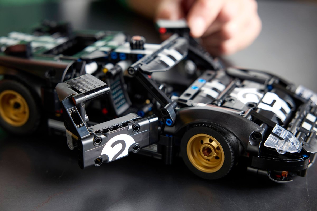 42223 LEGO Technic Auto da corsa Ford GT40 MKII 1966