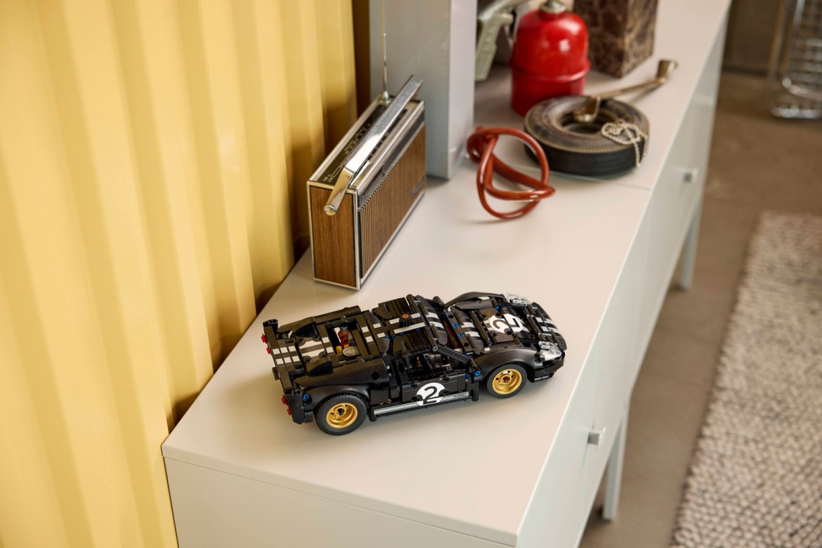 42223 LEGO Technic Auto da corsa Ford GT40 MKII 1966