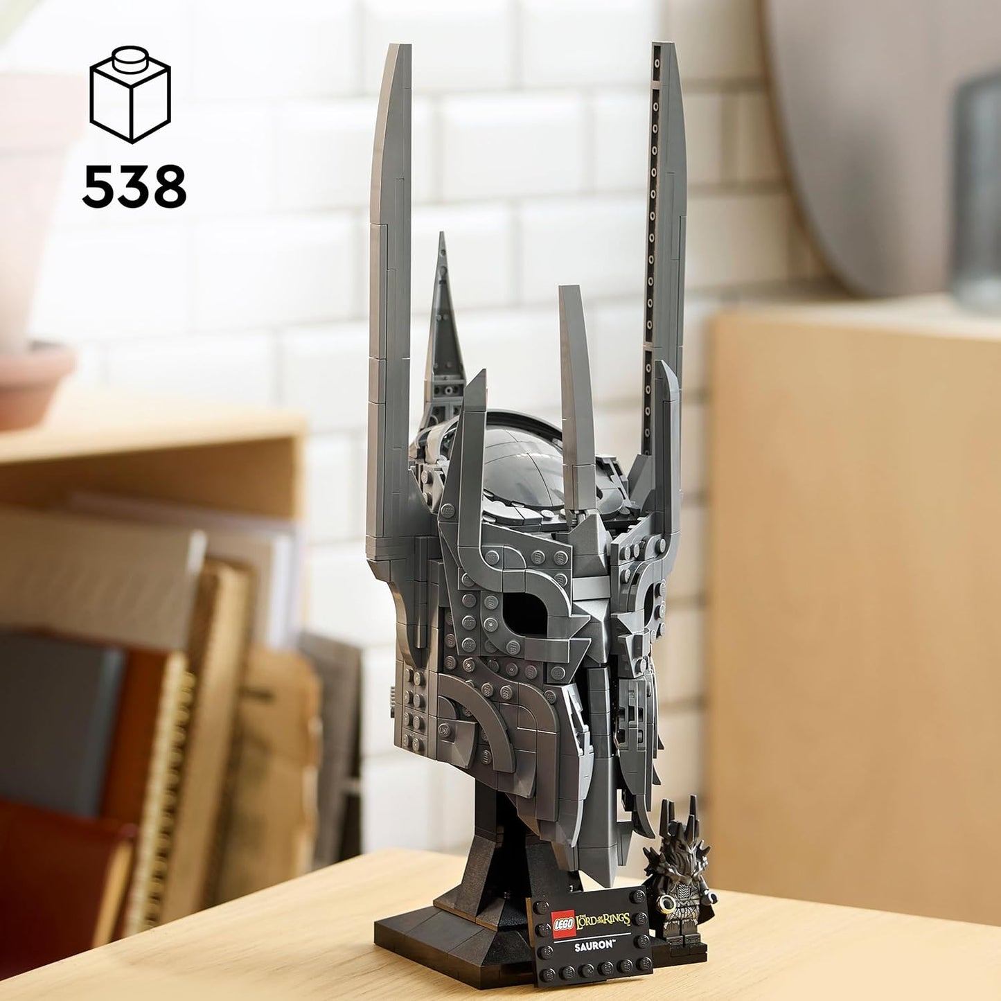 11373 Lego Icons Il Signore degli Anelli: Elmo di Sauron